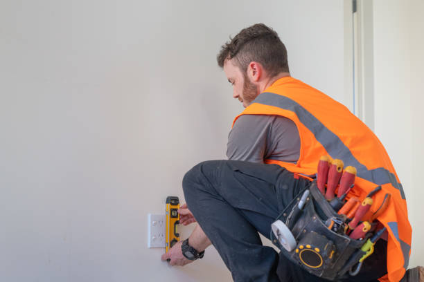 Best Affordable Emergency Electrician  in Cool Valley, MO
